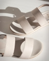 LOLITA Floater Crema (6)