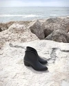 MANA Black (1)